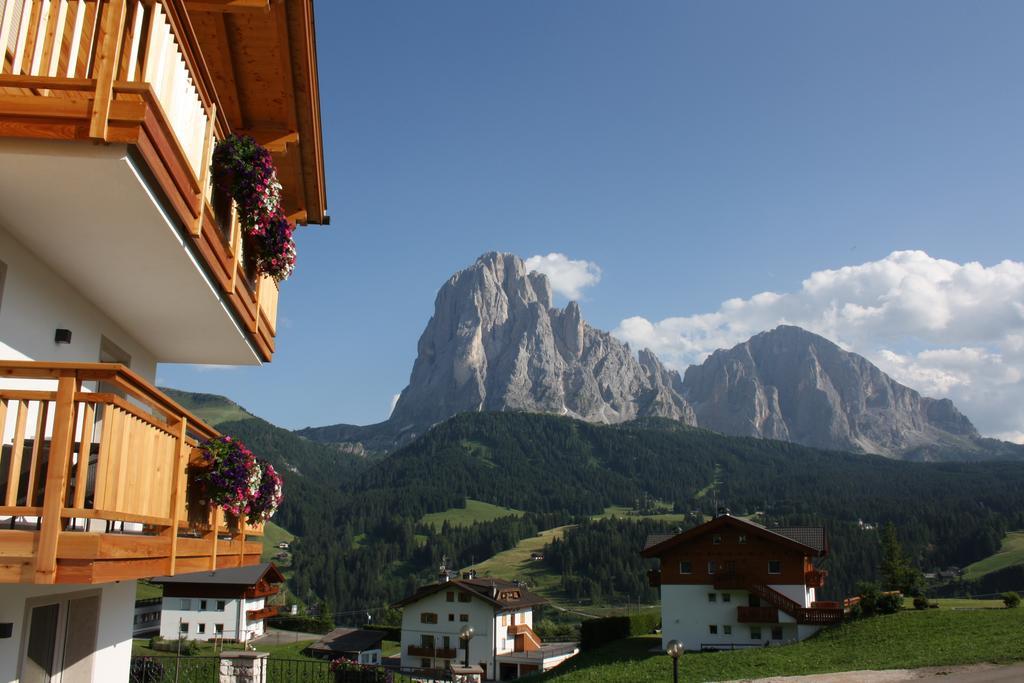 Apartments La Mana Santa Cristina Val Gardena Exterior foto